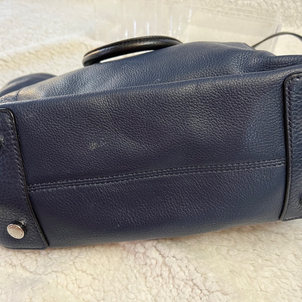 Authentic Michael Kors Handbag - image 3